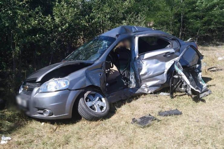 Полицейские устанавливают обстоятельства смертельного ДТП на трассе в Одесской области